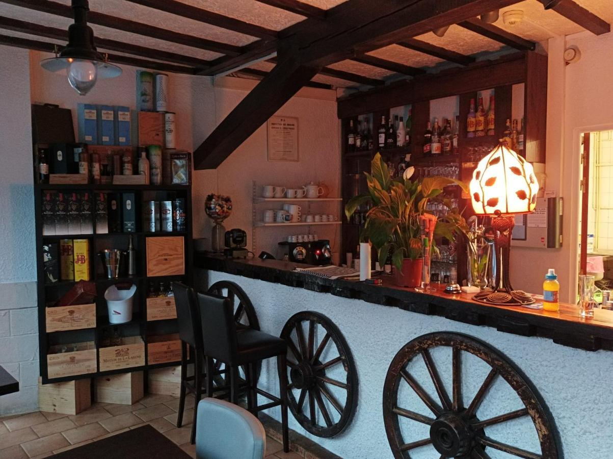 L' Auberge Campagnarde, Lourdes Poueyferré Zewnętrze zdjęcie