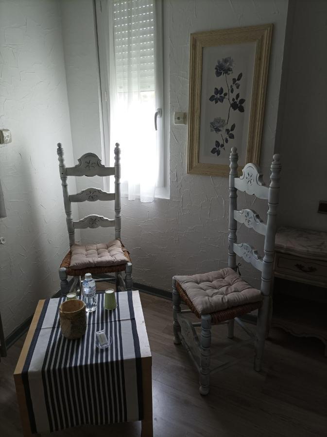 L' Auberge Campagnarde, Lourdes Poueyferré Zewnętrze zdjęcie