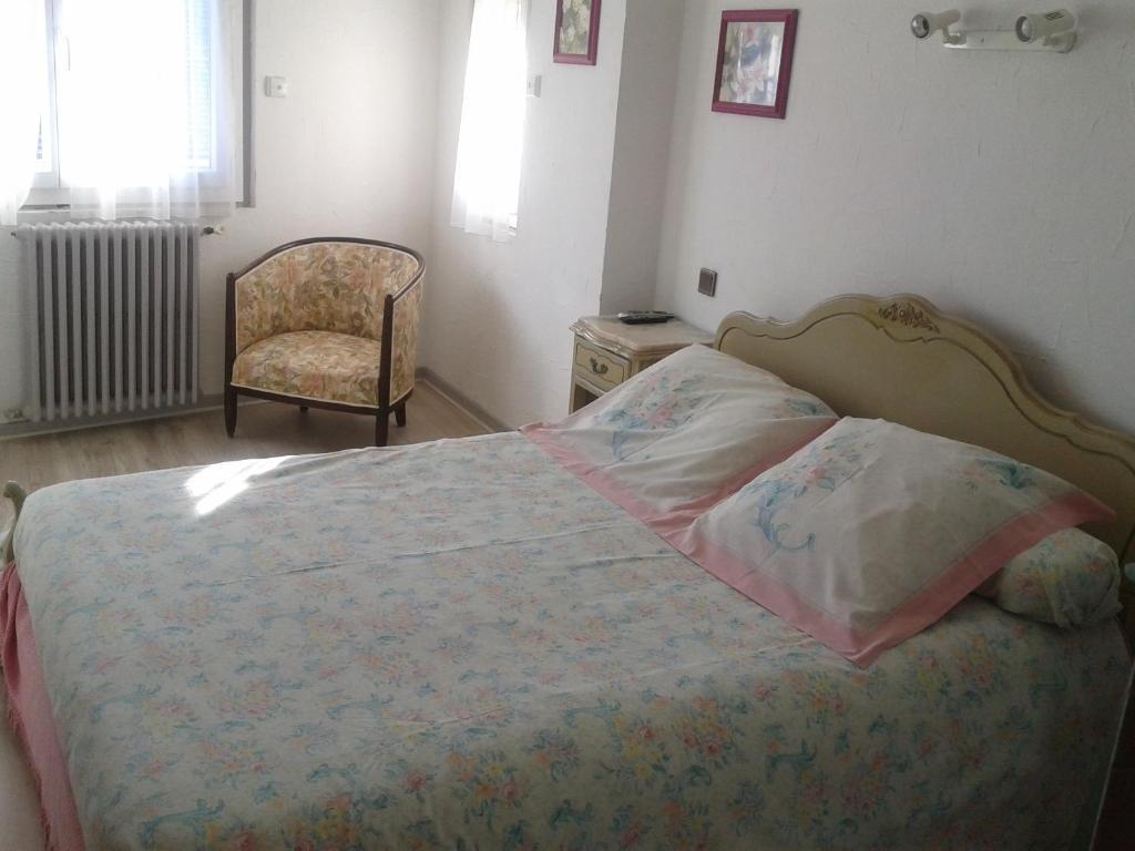 L' Auberge Campagnarde, Lourdes Poueyferré Pokój zdjęcie